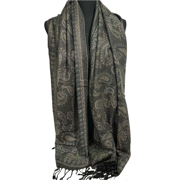 Elegant Shawl in Earthy Green- Versatile Wrap, Stole, Scarf, Veil, Soft & Cozy - Picture 7 of 17